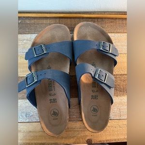 Navy blue Birkenstock Arizona